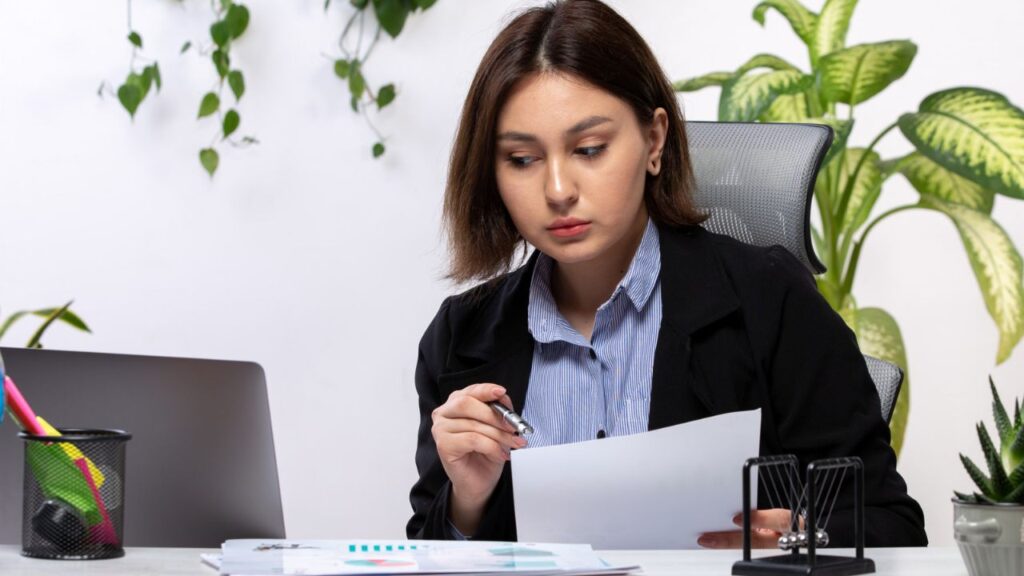 salon-payroll-tax-management